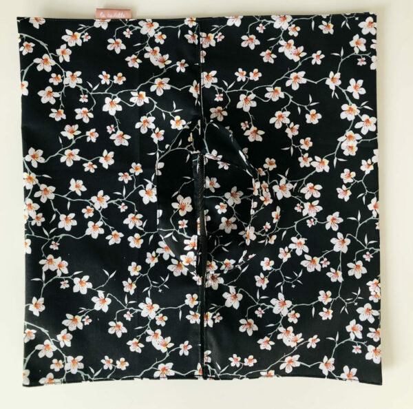 sac à tarte noir fleurs